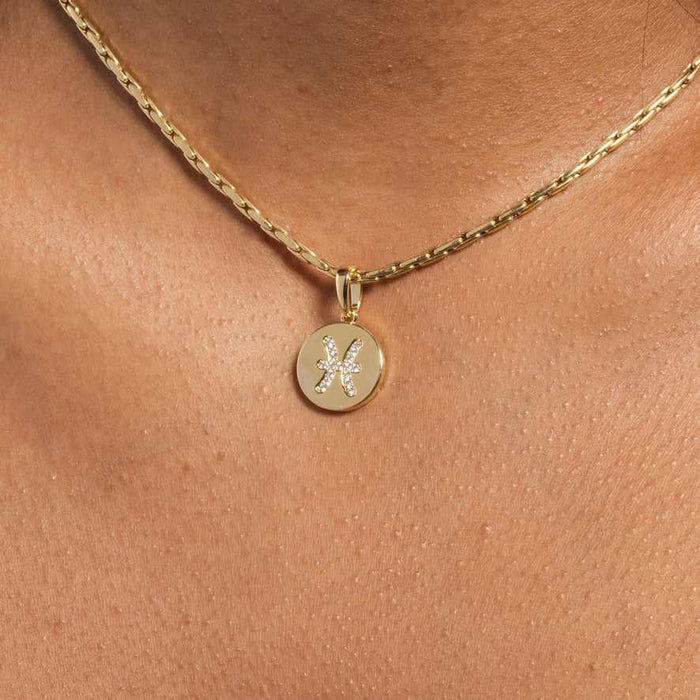 18k Gold Plated / Yellow Gold / Pisces