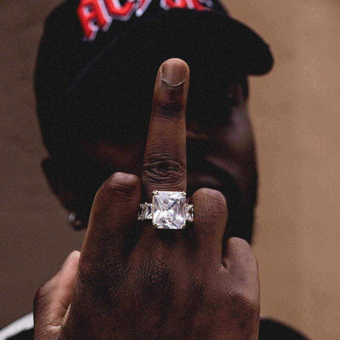Center Stone Baguette Band Ring - The GLD Shop