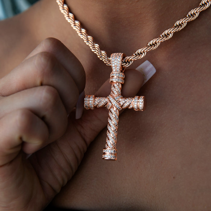 Diamond Rope Cross Pendant in Rose Gold