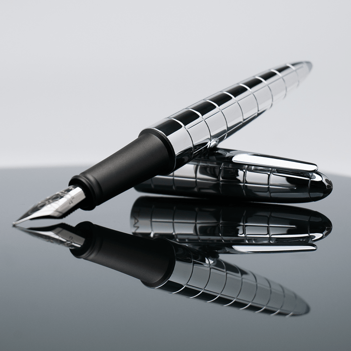 Diplomat Aero Fountain Pen - Rhomb - Pen Boutique Ltd