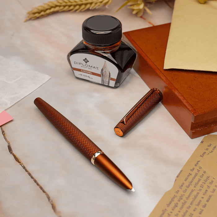 Diplomat Viper Fountain Pen - Brown - Pen Boutique Ltd