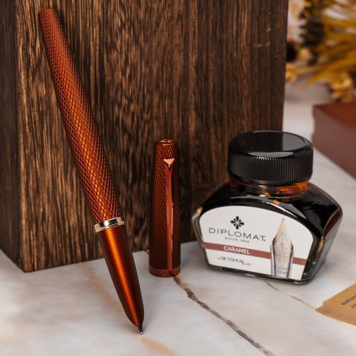 Diplomat Viper Fountain Pen - Brown - Pen Boutique Ltd
