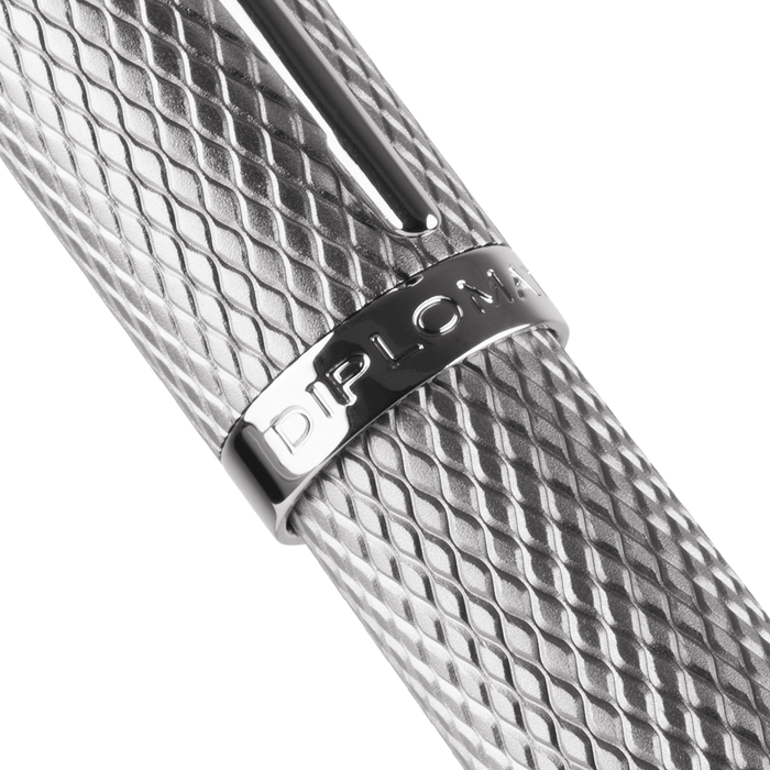 Diplomat Viper Fountain Pen - Silver - Pen Boutique Ltd
