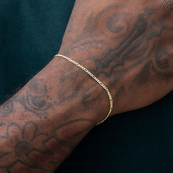 Figaro Chain Bracelet in Hollow Yellow Gold - 2mm