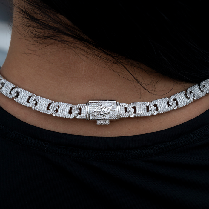 Flat Pave Valentina Chain in White Gold- 8.5mm