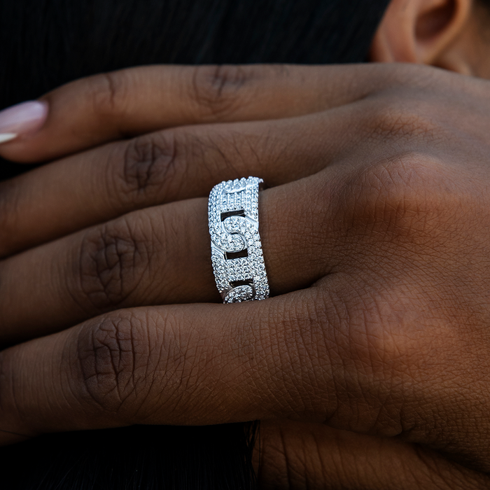 Flat Pavé Valentina Ring in White Gold Vermeil