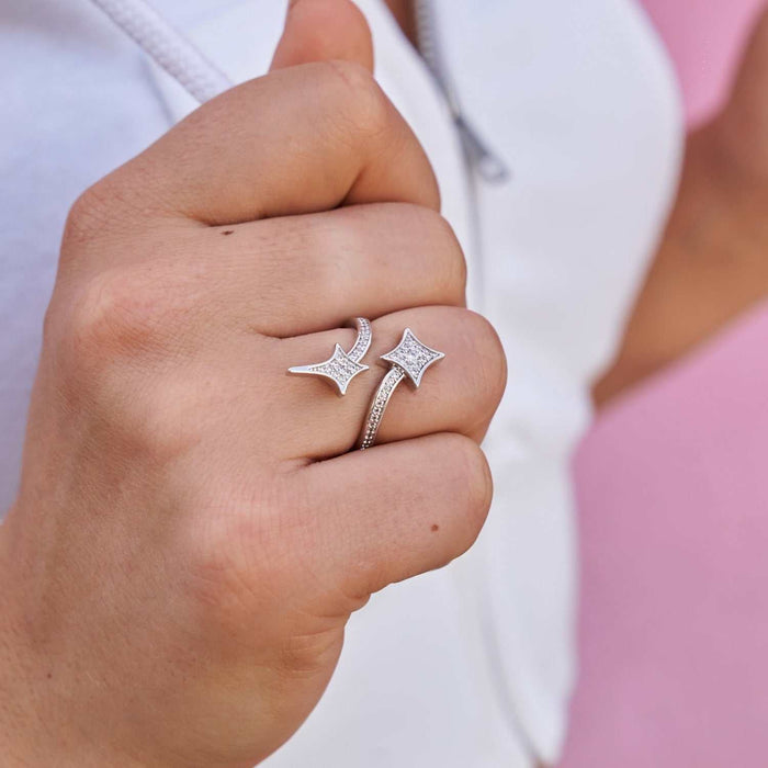 GLD Signature Star Ring in White Gold Vermeil