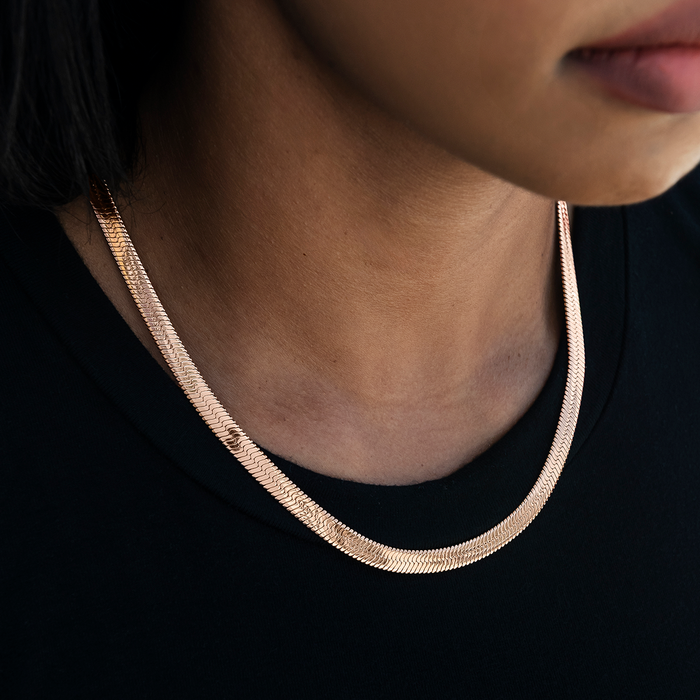 Herringbone Necklace in Rose Gold- 8mm