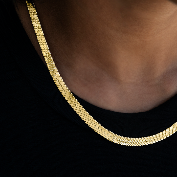 Herringbone Necklace in Yellow Gold- 8mm
