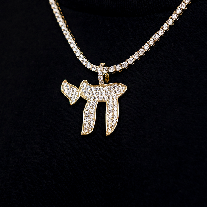Iced Chai Pendant