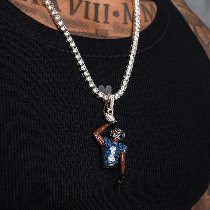 Malik Nabers One Handed Catch Pendant in Yellow Gold