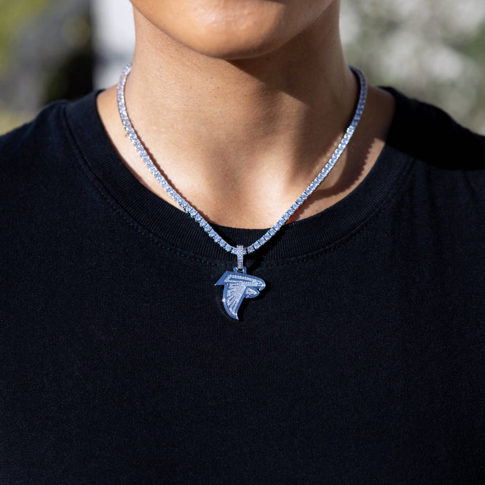 Micro Atlanta Falcons Official NFL Logo Pendant in White Gold