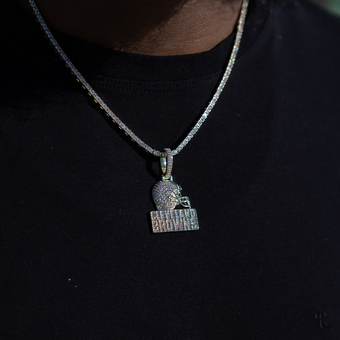 Micro Cleveland Browns Official NFL Logo Pendant Yellow Gold