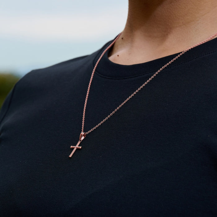 Micro Twisted Rope Cross Pendant in Rose Gold