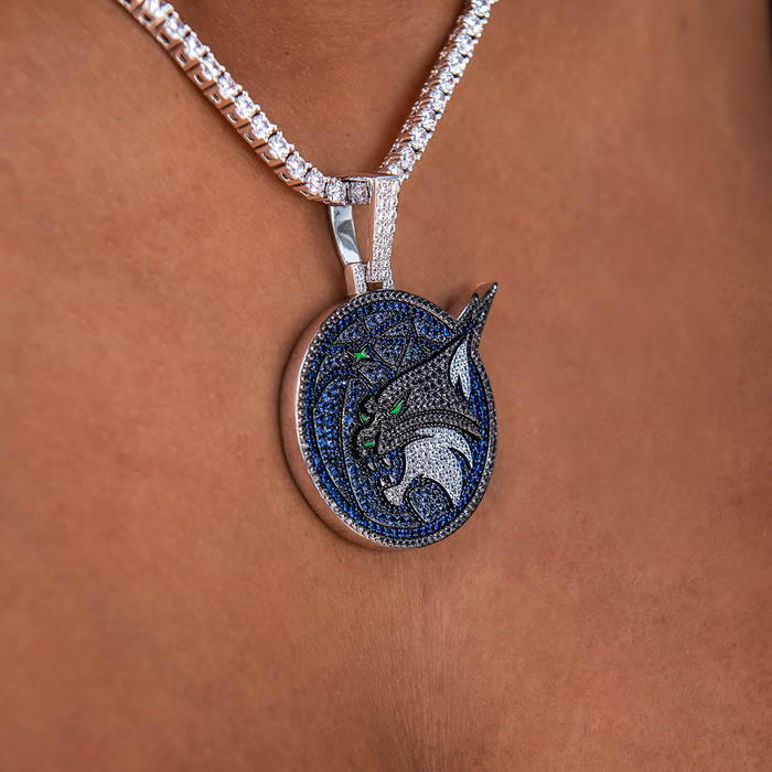 Minnesota Lynx Official WNBA Logo Pendant in White Gold