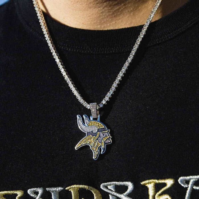 Minnesota Vikings Pendant - The GLD Shop