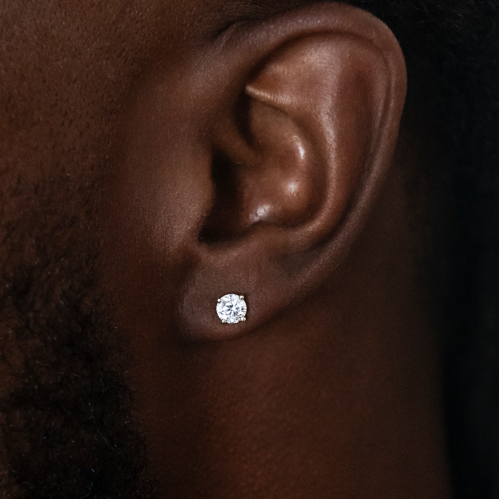 Moissanite Round Cut Diamond Stud Earring in White Gold Vermeil - 5mm