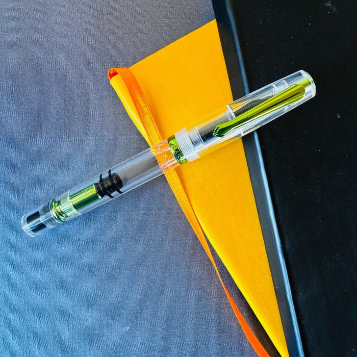 Nahvalur Original Fountain Pen - Spring Green ( special editon) - Pen Boutique Ltd