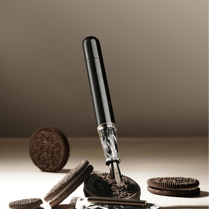 Nahvalur Voyage Fountain Pen - Cookies and Cream - Pen Boutique Ltd