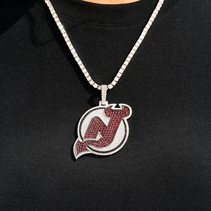 New Jersey Devils Official NHL Logo Pendant in White Gold