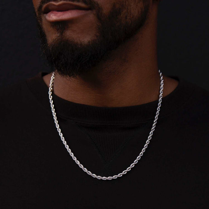 Official NFL Pendant + 4mm Rope Chain Gift Bundle