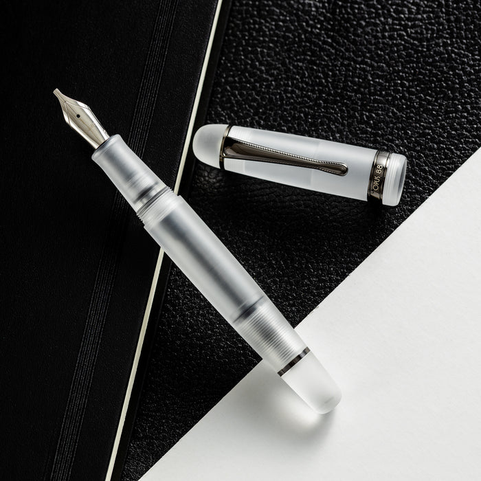Opus 88 Jazz Fountain Pen - Holiday - Pen Boutique Ltd