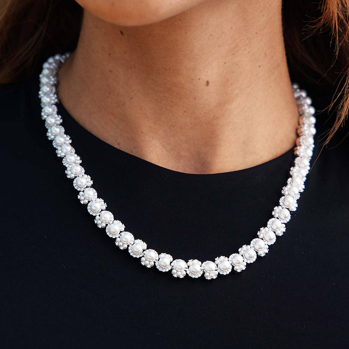 Pearl Clustered Chain in White Gold - 10MM