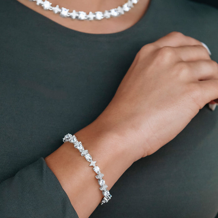 Round Stone Star Tennis Bracelet in White Gold