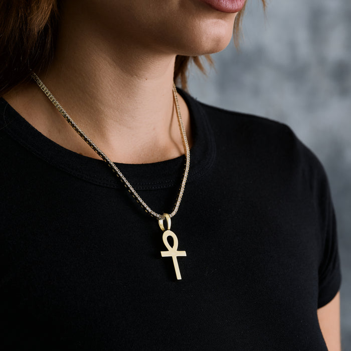 Simple Ankh Pendant in Yellow Gold