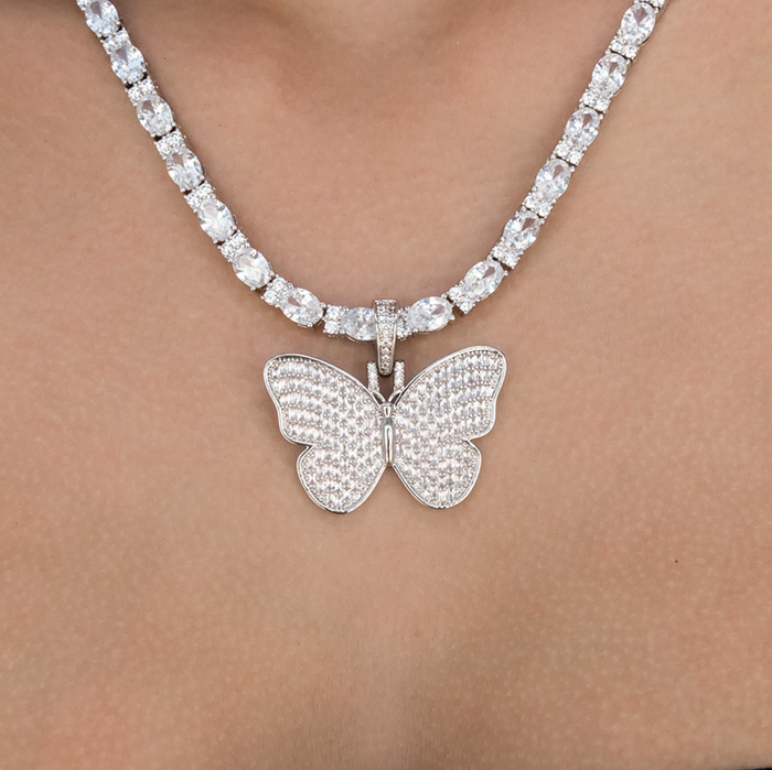 Simple Butterfly Pendant in White Gold