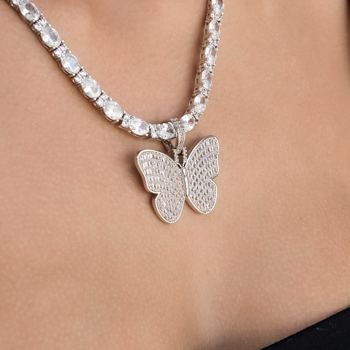 Simple Butterfly Pendant in White Gold