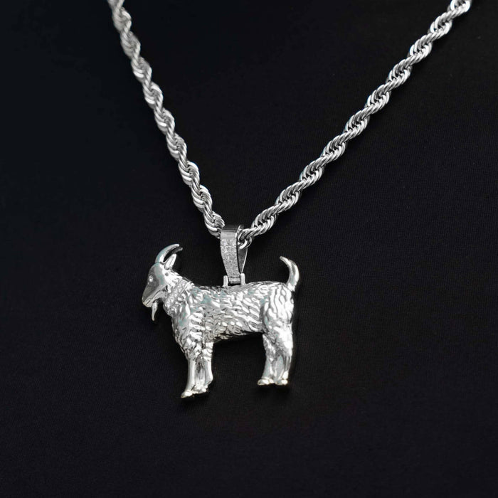 Simple Goat Pendant in White Gold