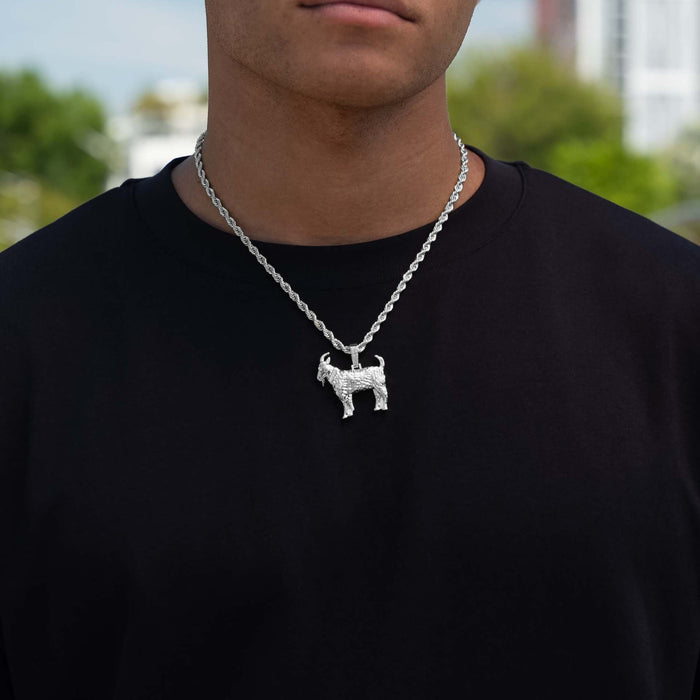 Simple Goat Pendant in White Gold