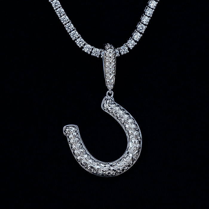 Simple Horseshoe Pendant in White Gold