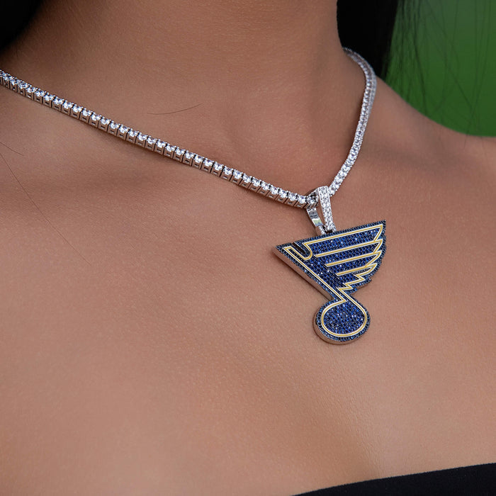 St. Louis Blues Official NHL Logo Pendant in White Gold