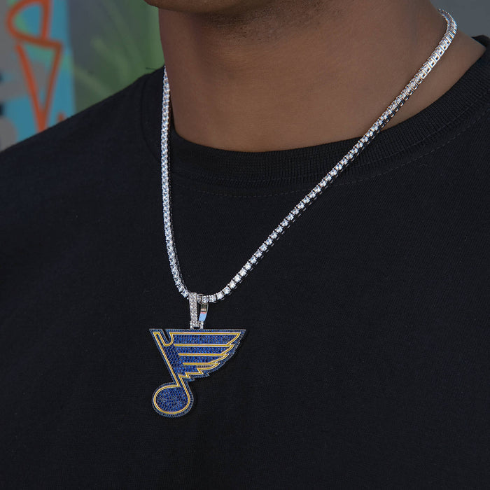 St. Louis Blues Official NHL Logo Pendant in White Gold