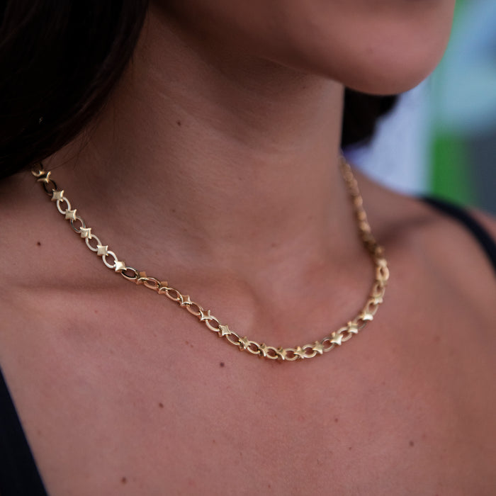 Star Cable Link Necklace in Yellow Gold