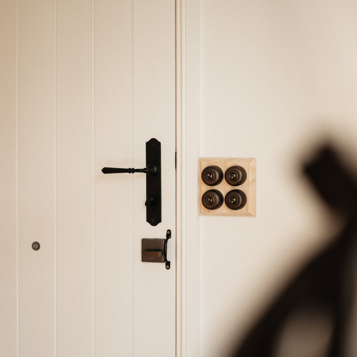 Lifestyle TradCo Reims Lever Long Backplate Privacy Set Matte Black 9620KPRIV60 - The Blue Space