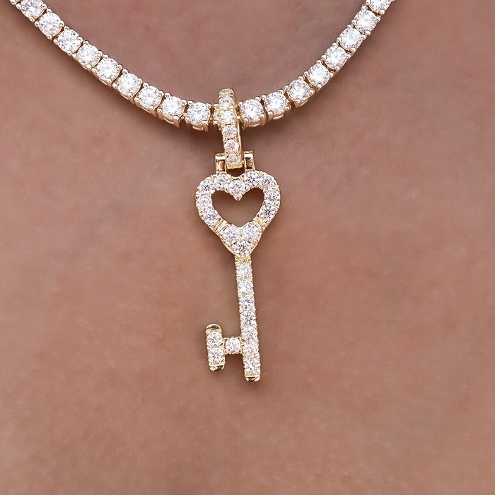 Women's Moissanite Diamond Heart Key Pendant in Yellow Gold Vermeil